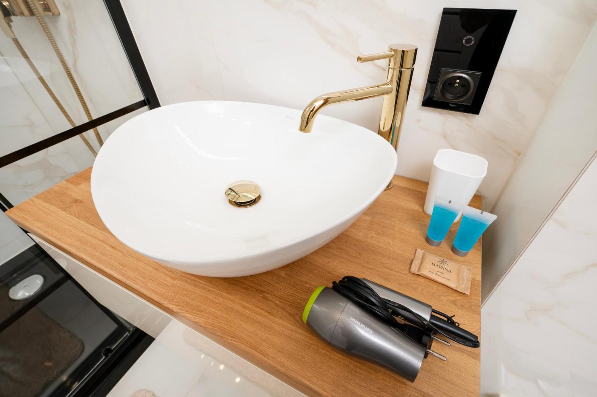 Widzewska Deluxe Apartment Łódź Zewnętrze zdjęcie